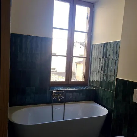 Casita Hyper Centre 3* سارلا لا كانيدا