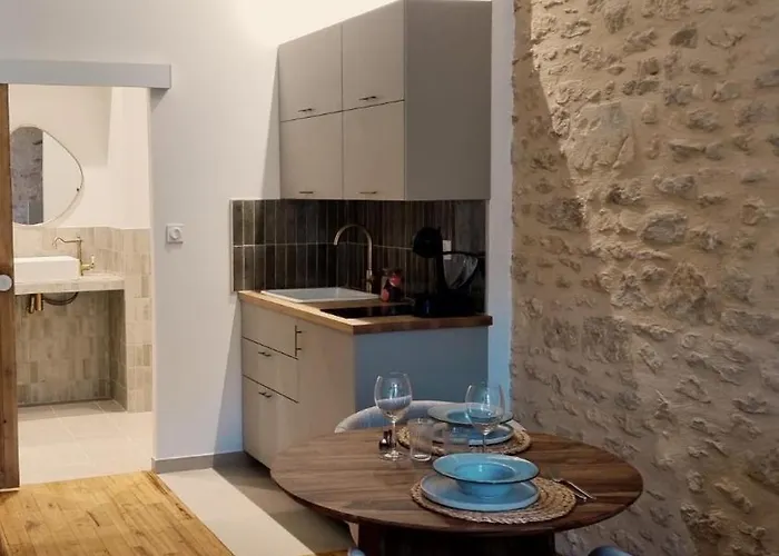 Casita Hyper Centre Aparthotel